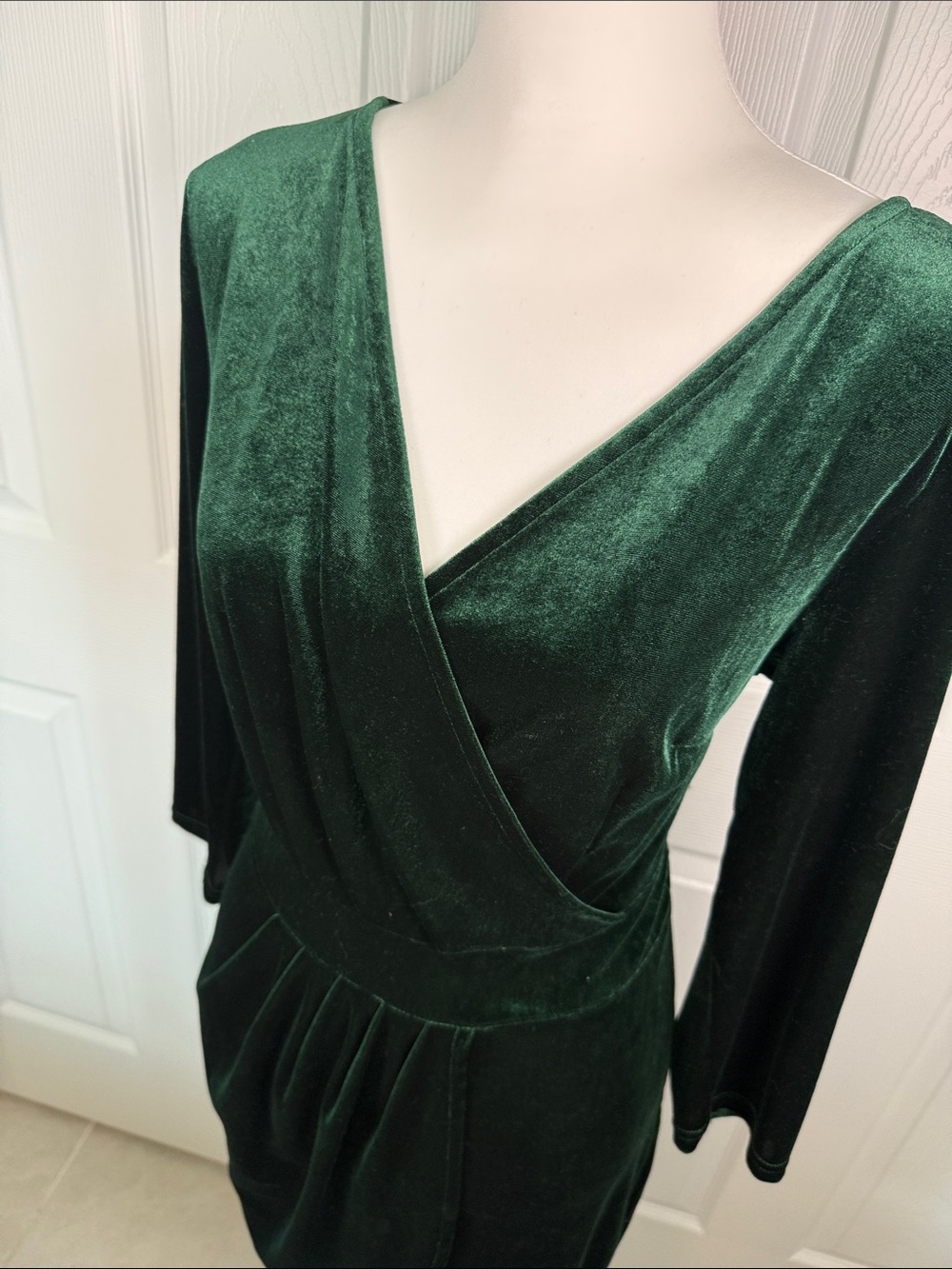 Boho Emerald Green Velvet Faux Wrap Midi Dress V Neck Romantic Goth Cottagecore - Picture 2 of 9